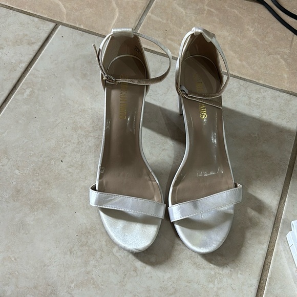 Heels - Picture 1 of 3